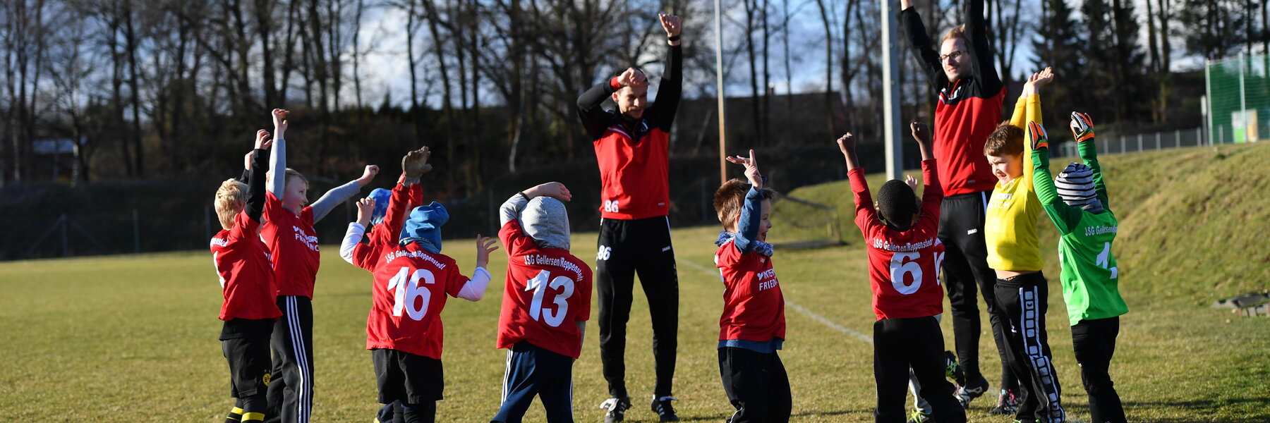 Aufwärmen mit Spaß: Fun-Games für die F-Jugend – Fußballtraining